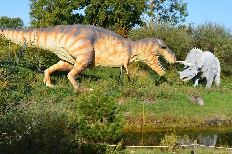 Paléopolis / La Colline aux Dinosaures